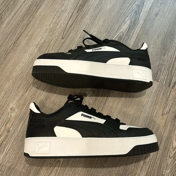 Puma Carina platform sneaker - Picture 3 of 7